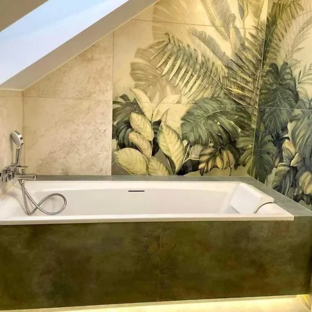 Flora & Sauna Kamienczyk Konwaliowa 8 Дом отдыха Kamienczyk (Wyszkow)