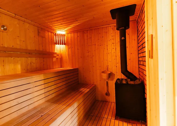 Flora&sauna Kamieńczyk Konwaliowa 8 *